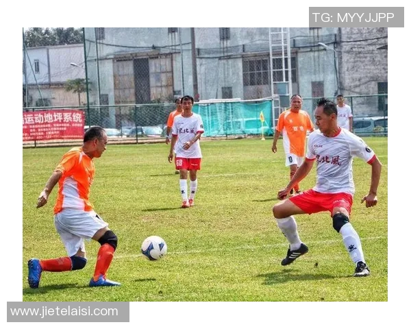 中国足球名宿孔国贤的传奇人生与对中国足球的深远影响